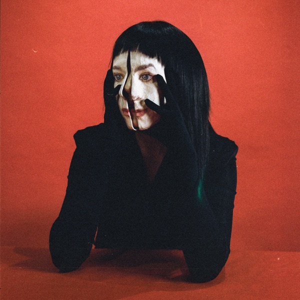 Allie X Announces UK and Ireland Tour Dates for "Girl With No Face" Album